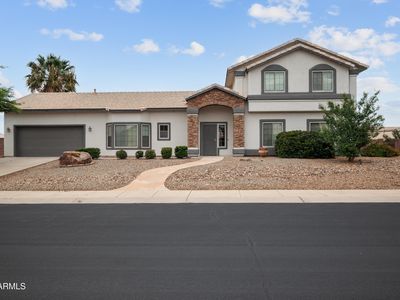 2167 SANTA FE Trail