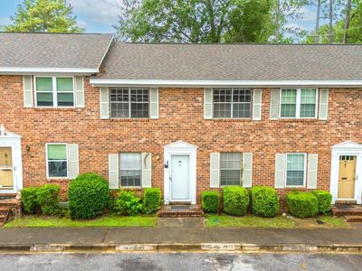 1909 Ashford Ln