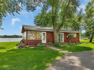19372 Two Rivers Rd