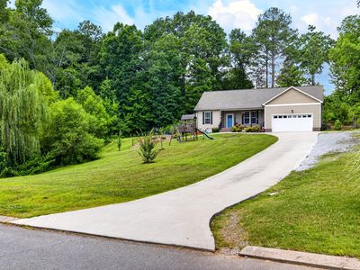148 Chetola Dr NE