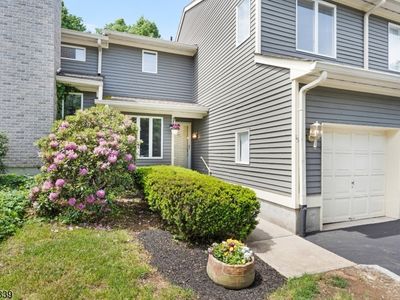 15 Saint Andrews Ln