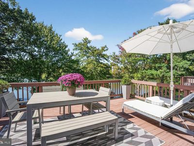 2922 Bridgehampton Ct