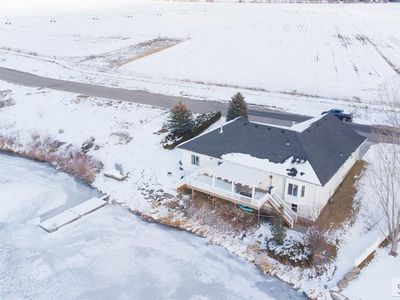 4678 Harbor Front Dr