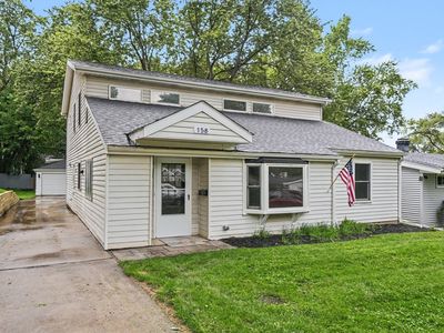 158 N Prairie Ave
