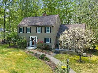 4 Deer Ridge Lane