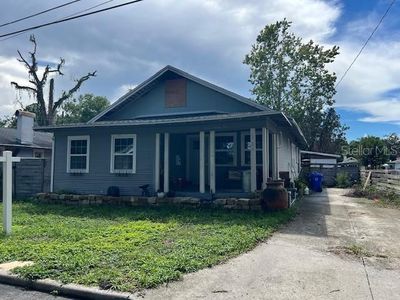 1521 BANKS PLACE