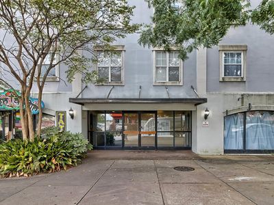 2002 Greene St APT 513