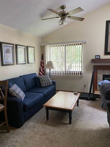 211 Grenadier Ct