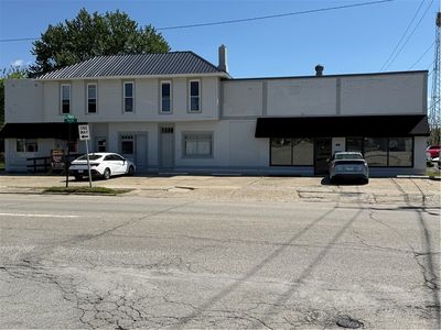 332 N Main St