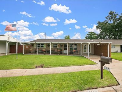 Property at 152 Felicia Dr, Avondale, LA