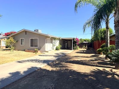 1777 E Meadow Lane
