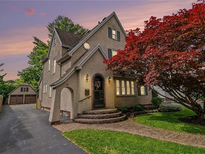 91 Warrington Dr