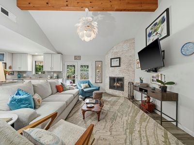 8835 Eldora Dr