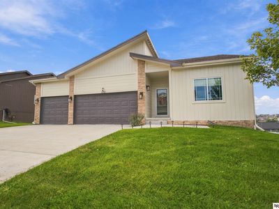 Property at 11952 S 107th Ave, Papillion, NE
