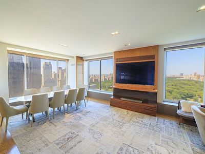106 Central Park S APT 33A