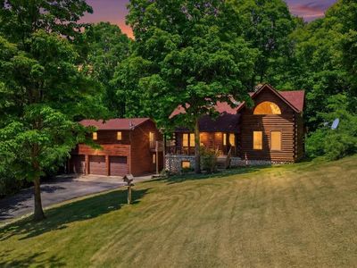 1826 Toms Run Rd