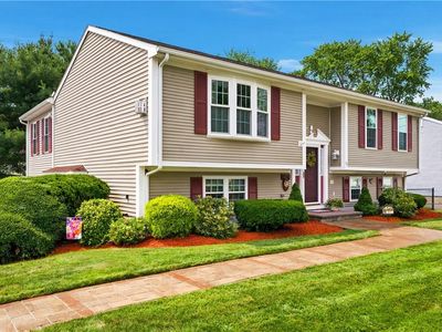 77 Capwell Ave