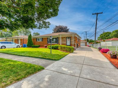 11438 Gerald Dr