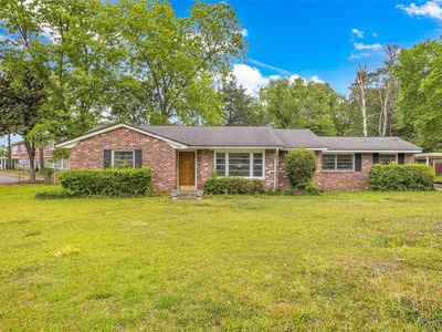 1003 Loch Haven Rd