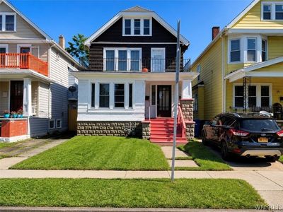 328 Jewett Ave