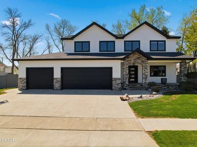 5553 Charlie Ray Dr