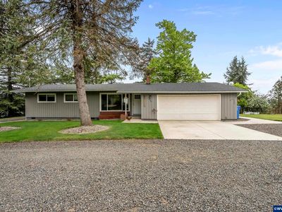 2239 Steiwer Rd SE