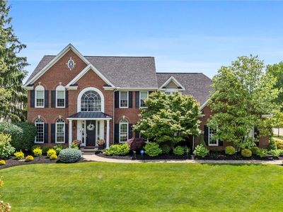 2979 Forest Lake Dr