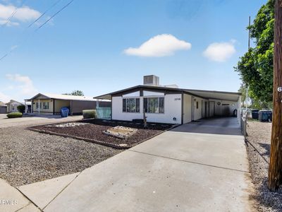 2206 S VISTA Road