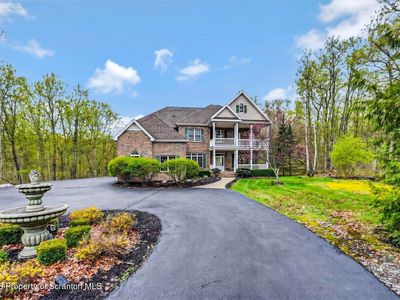 272 Windsor Way