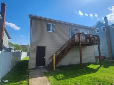 8 Tamaqua St