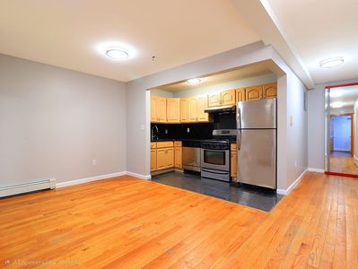 3733 107th St APT 1B