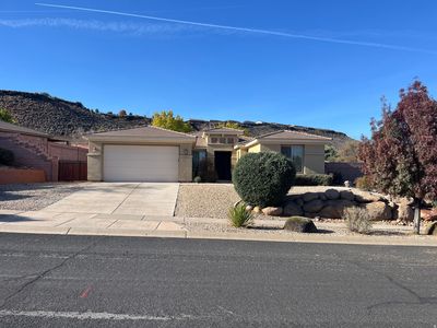 1273 N Overland Trails Cir