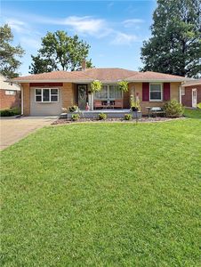 2813 Oak Ave
