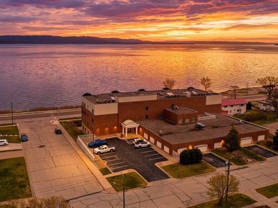 900 S Lakeshore Dr Unit 201