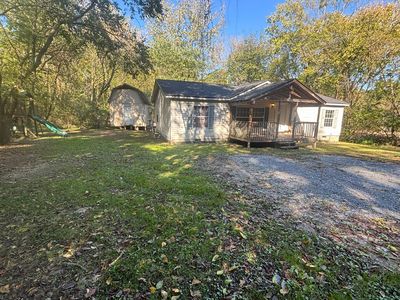 3863 Bonny Oaks Dr