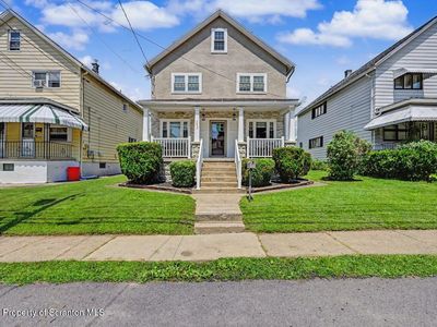1306 Loomis Ave