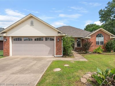 5709 Chapen Dr