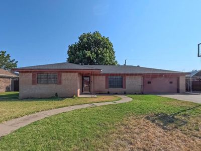407 Mustang St