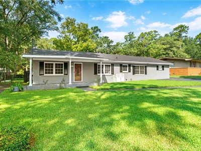 1151 Ridgewood Dr
