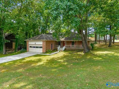 210 Creek Trl