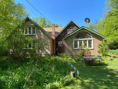 985 Chapel Hill Road