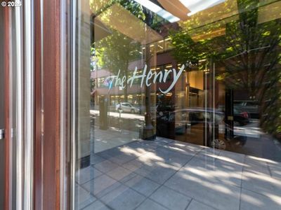 1025 NW Couch St UNIT 1415