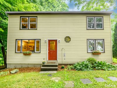 Property at 24 Yale Avenue, Middlebury, CT