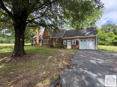 2074 Stones Dairy Rd