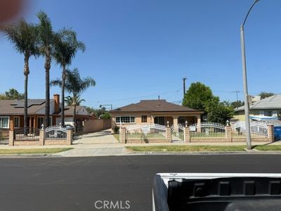 1082 Fremont St