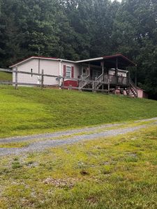 819 Crowe Hollow Rd