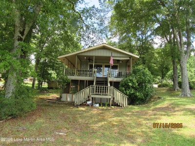 353 Farm Loop