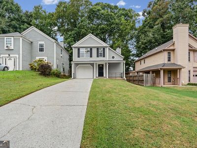 1180 Holly Cir