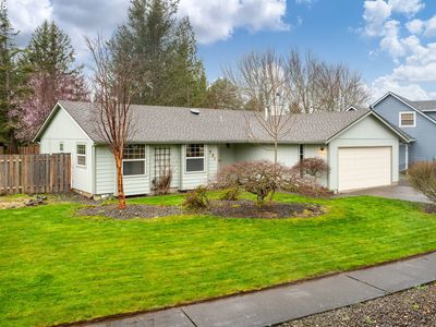 1731 SE Lewellyn Ave