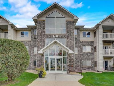 1321 Lake Dr Unit 111